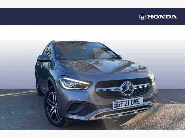 Mercedes-Benz Gla 2.0 GLA200d Sport (Executive) 8G-DCT Euro 6 (s/s) 5dr Mercedes-Benz Gla 2.0 GLA200d Sport (Executive) 8G-DCT Euro 6 (s/s) 5dr