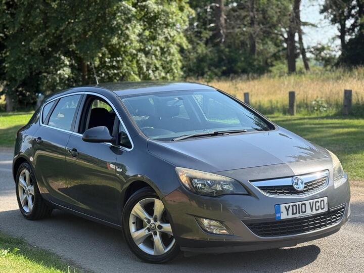 Vauxhall Astra 1.6T 16v SRi Euro 5 5dr