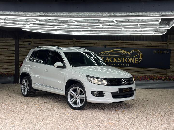 Volkswagen Tiguan 2.0 TDI BlueMotion Tech R-Line DSG 4WD Euro 5 (s/s) 5dr (Nav)