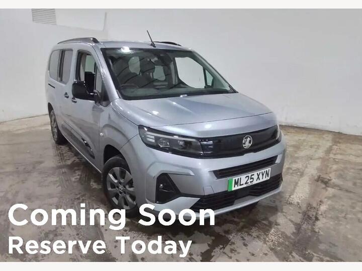 Vauxhall Combo Life 52kWh Ultimate XL MPV Auto 5dr (7.4kW Charger)