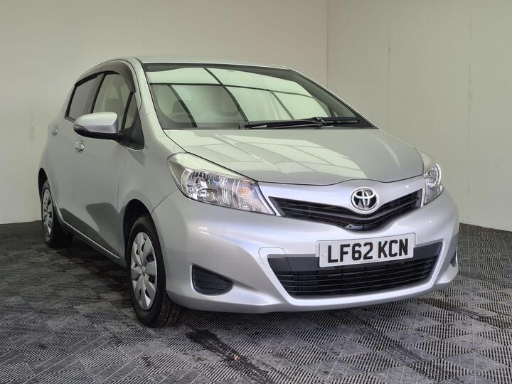 Toyota Yaris 1.33 Dual VVT-i Icon Multidrive S Euro 5 5dr
