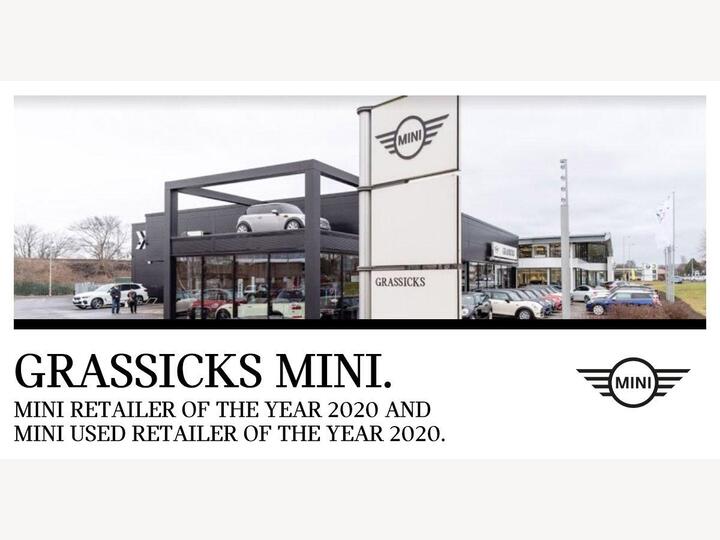 MINI Hatch 1.5 Cooper Classic Steptronic Euro 6 (s/s) 3dr