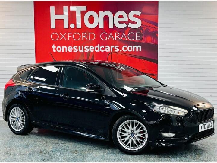 Ford FOCUS 1.0T EcoBoost ST-Line Euro 6 (s/s) 5dr