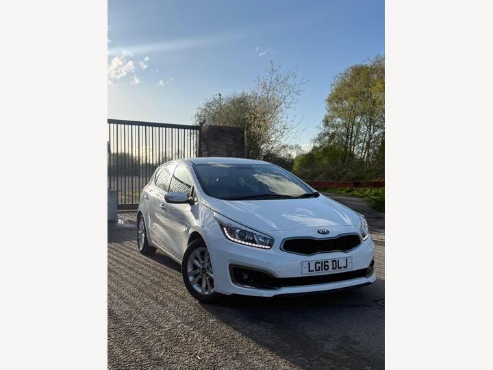Kia Ceed 1.6 CRDi 2 Euro 6 (s/s) 5dr