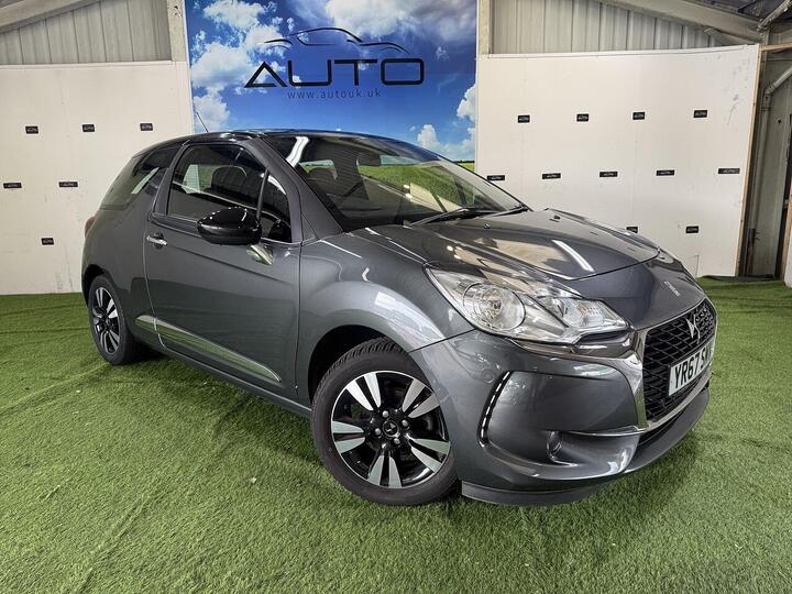 DS AUTOMOBILES DS 3 1.2 PureTech Chic Euro 6 3dr DS AUTOMOBILES DS 3 1.2 PureTech Chic Euro 6 3dr