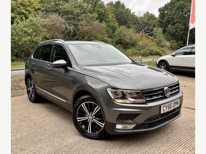 Volkswagen Tiguan 2.0 TDI BlueMotion Tech SE 4Motion Euro 6 (s/s) 5dr