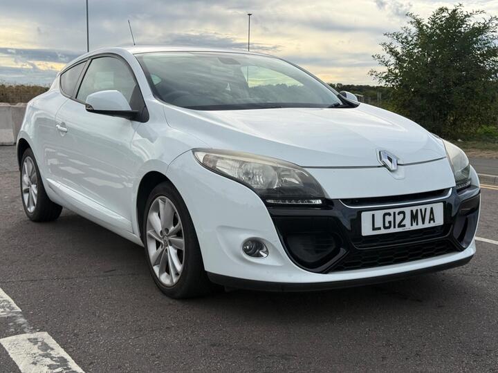 Renault Megane 1.6 16V Dynamique TomTom Euro 5 3dr