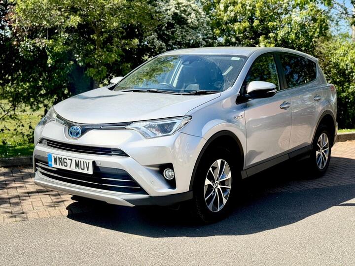 Toyota RAV4 2.5 VVT-h Business Edition Plus CVT Euro 6 (s/s) 5dr (Safety Sense, Nav)