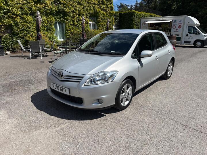 Toyota Auris 1.6 V-Matic TR 5dr