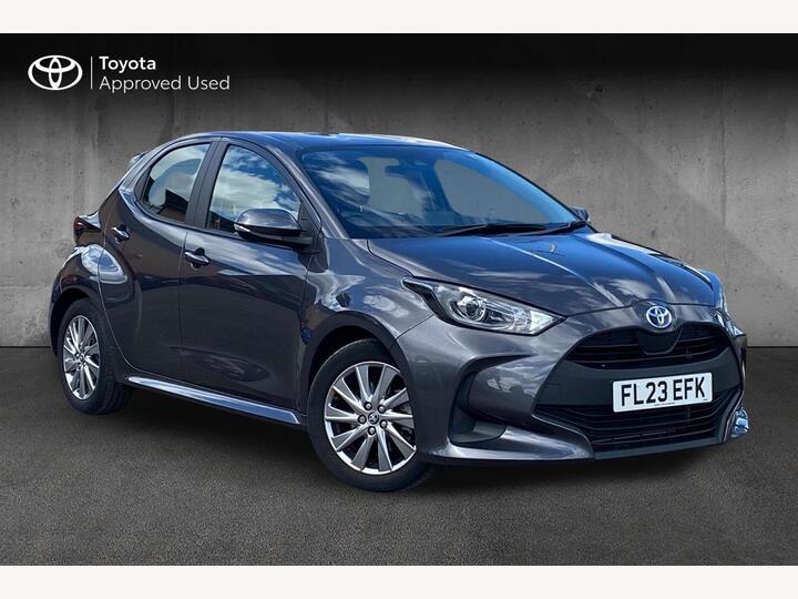 Toyota Yaris 1.5 VVT-h Icon E-CVT Euro 6 (s/s) 5dr