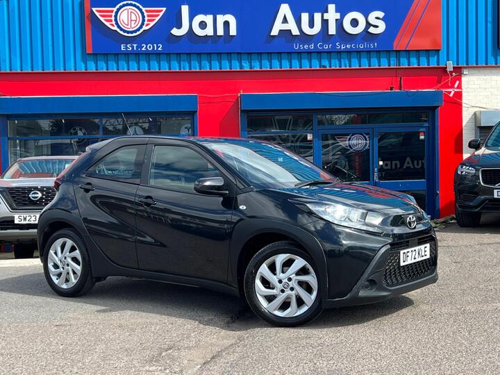 Toyota Aygo X 1.0 VVT-i Pure X-shift Euro 6 (s/s) 5dr
