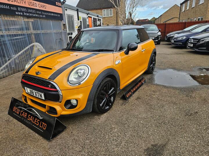 MINI Hatch 2.0 Cooper S Euro 6 (s/s) 3dr