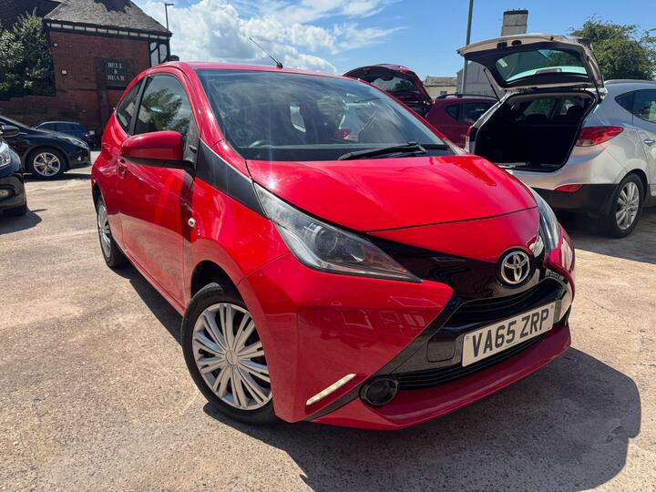 Toyota AYGO 1.0 VVT-i X-play Euro 6 3dr
