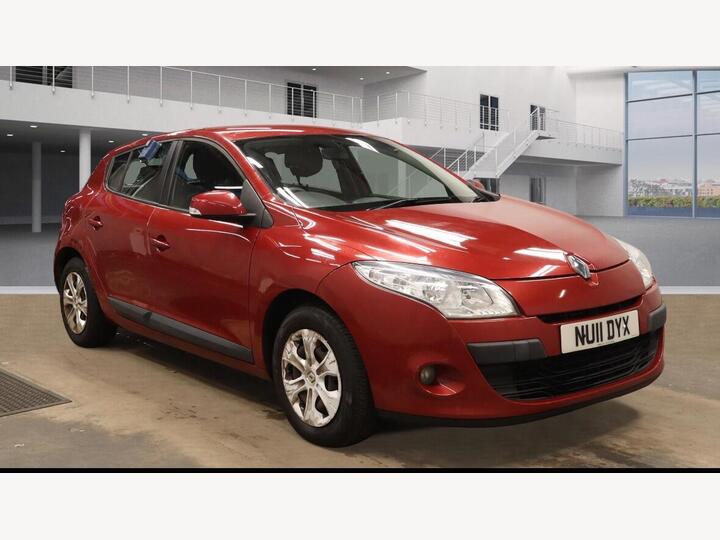 Renault Megane 1.6 16V Expression Euro 5 5dr
