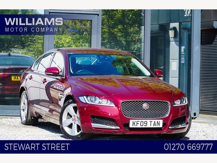 Jaguar XF 2.0d Portfolio Auto Euro 6 (s/s) 4dr