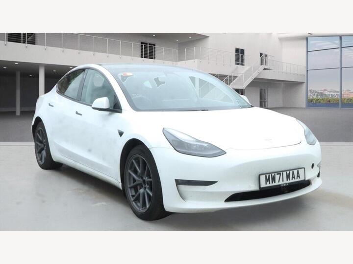 Tesla Model 3 (Dual Motor) Long Range Auto 4WDE 4dr