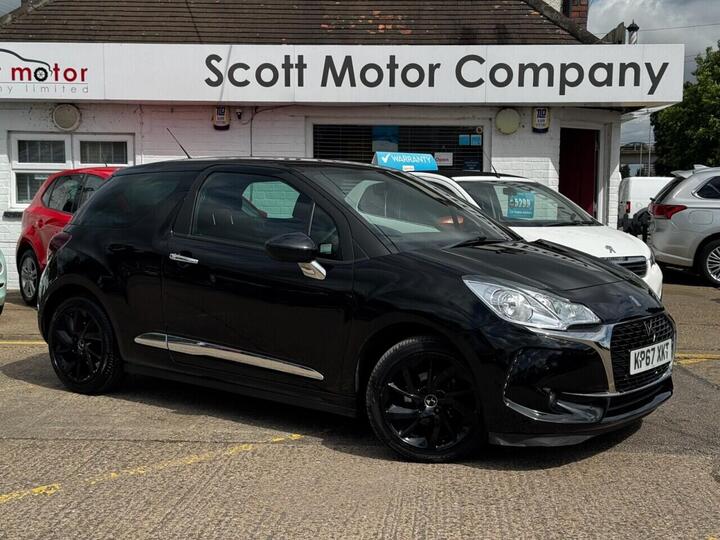 DS AUTOMOBILES DS 3 1.2 PureTech Connected Chic EAT6 Euro 6 (s/s) 3dr