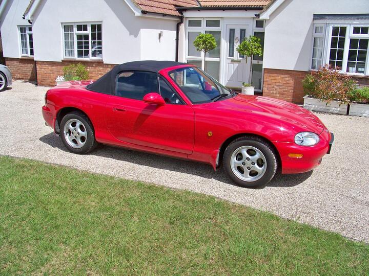 Mazda MX-5 1.6 2dr