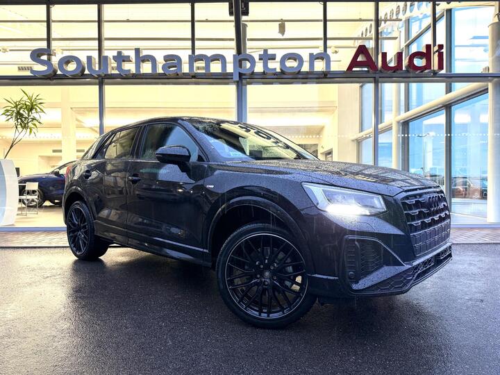 Audi Q2 1.0 TFSI 30 Black Edition Euro 6 (s/s) 5dr