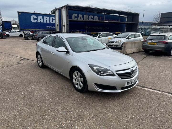 Vauxhall Insignia 2.0 CDTi EcoFLEX Tech Line Euro 6 (s/s) 5dr Vauxhall Insignia 2.0 CDTi EcoFLEX Tech Line Euro 6 (s/s) 5dr