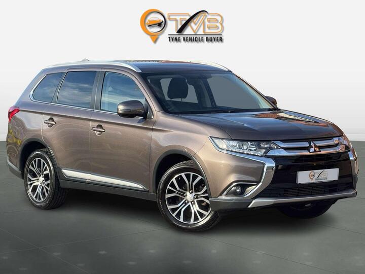 Mitsubishi OUTLANDER 2.2 DI-D 3 4WD Euro 6 (s/s) 5dr Mitsubishi OUTLANDER 2.2 DI-D 3 4WD Euro 6 (s/s) 5dr