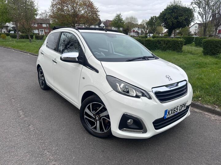 Peugeot 108 1.2 PureTech Allure Top! Euro 6 5dr Peugeot 108 1.2 PureTech Allure Top! Euro 6 5dr