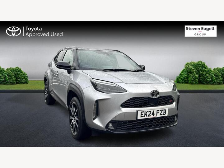 Toyota Yaris Cross 1.5 VVT-h GR SPORT E-CVT Euro 6 (s/s) 5dr Toyota Yaris Cross 1.5 VVT-h GR SPORT E-CVT Euro 6 (s/s) 5dr