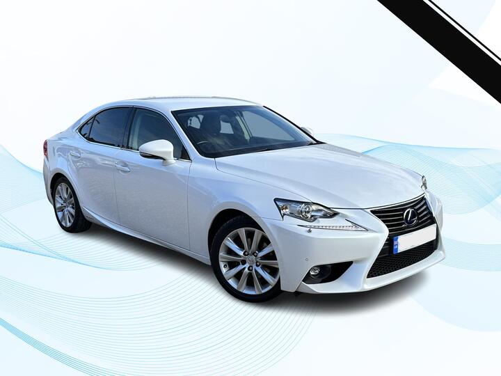 Lexus IS 2.5 300h Advance E-CVT Euro 6 (s/s) 4dr