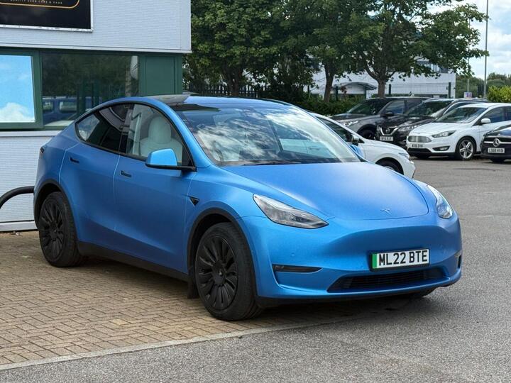Tesla MODEL Y (Dual Motor) Long Range Auto 4WDE 5dr Tesla MODEL Y (Dual Motor) Long Range Auto 4WDE 5dr