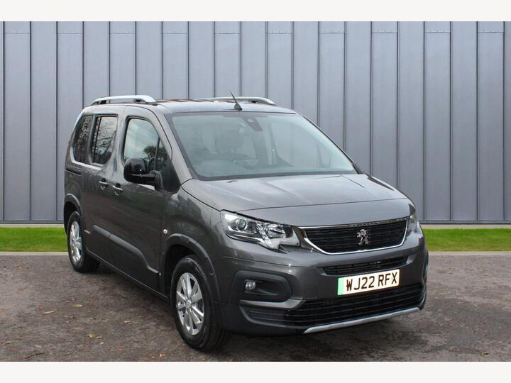 Peugeot E-Rifter 50kWh Allure Premium Standard MPV Auto 5dr (7.4kW Charger) Peugeot E-Rifter 50kWh Allure Premium Standard MPV Auto 5dr (7.4kW Charger)