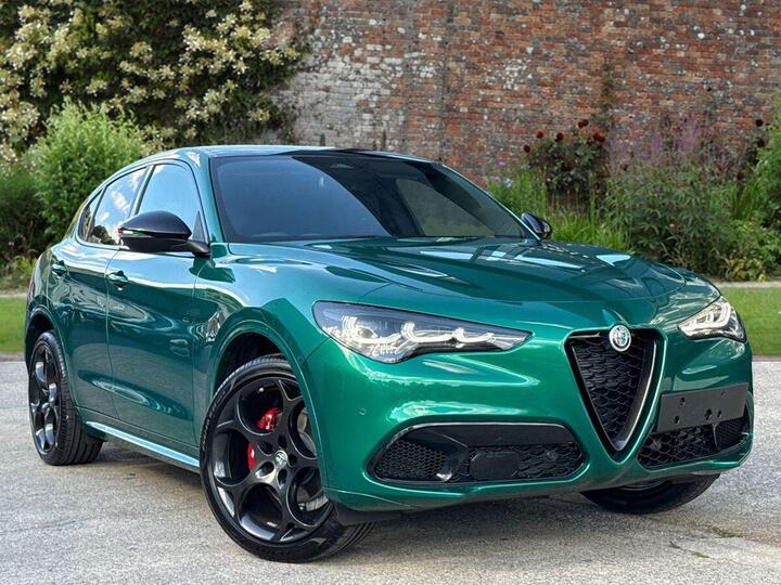 Alfa Romeo Stelvio 2.0T Tributo Italiano Auto Q4 AWD Euro 6 (s/s) 5dr