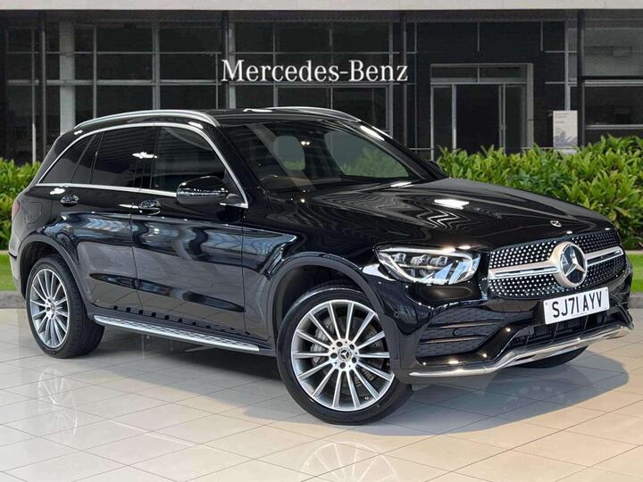 Mercedes-Benz GLC 2.0 GLC300de 13.5kWh AMG Line (Premium) G-Tronic+ 4MATIC Euro 6 (s/s) 5dr Mercedes-Benz GLC 2.0 GLC300de 13.5kWh AMG Line (Premium) G-Tronic+ 4MATIC Euro 6 (s/s) 5dr