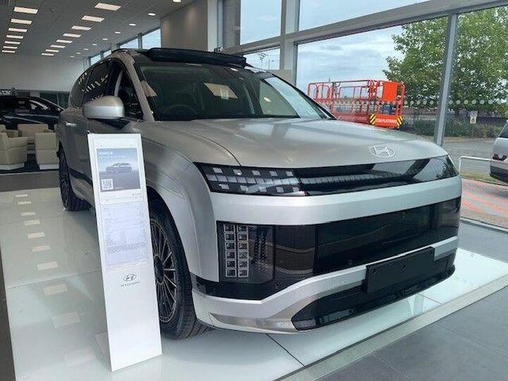 Hyundai IONIQ 9 110kWh Calligraphy Auto AWD 5dr