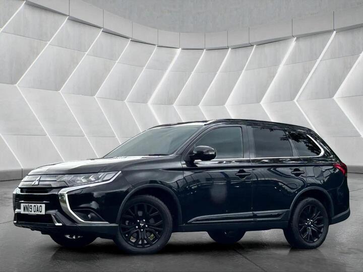 Mitsubishi Outlander 2.0 MIVEC Black CVT 4WD Euro 6 (s/s) 5dr