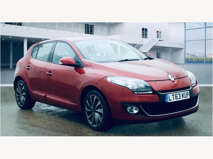 Renault MEGANE 1.6 16V Dynamique TomTom Euro 5 5dr