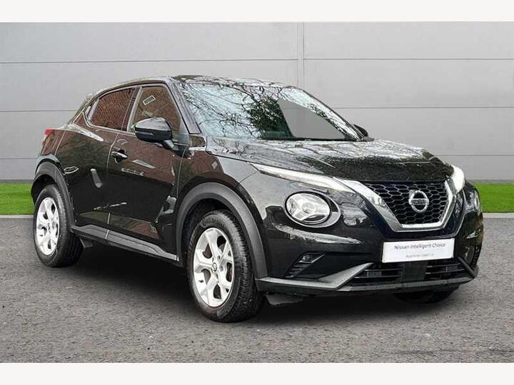Nissan Juke 1.0 DIG-T N-Connecta Euro 6 (s/s) 5dr
