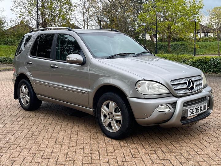 Mercedes-Benz M Class 2.7 ML270 CDI Special Edition 5dr