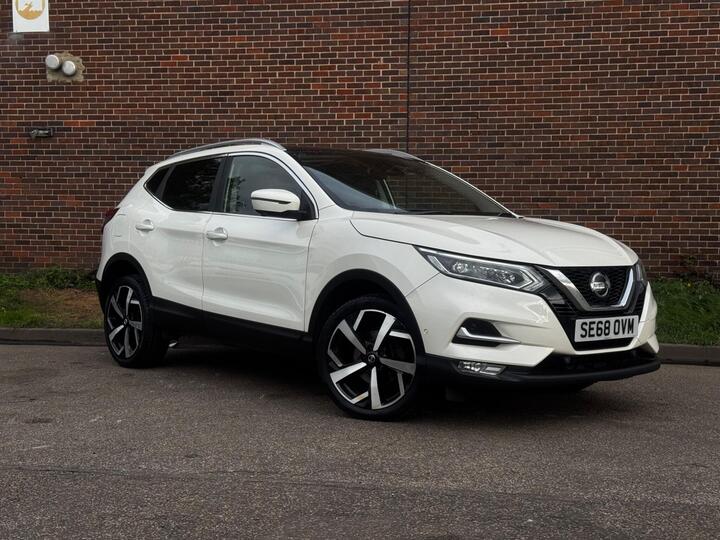 Nissan Qashqai 1.3 DIG-T Tekna Euro 6 (s/s) 5dr