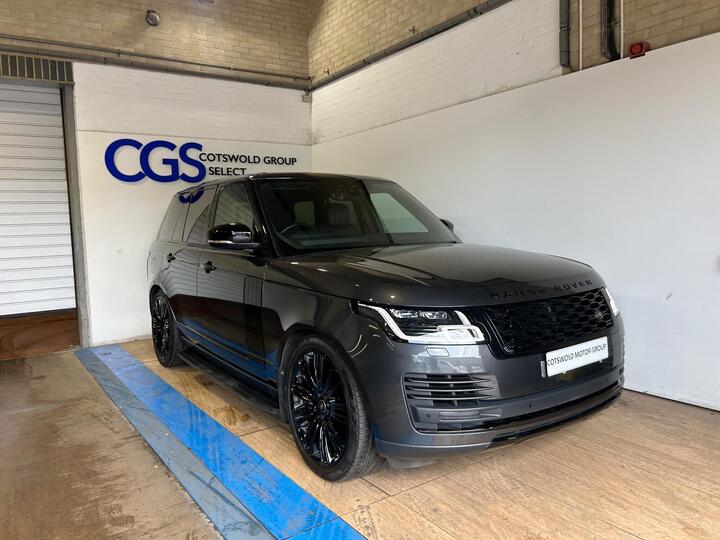 Land Rover Range Rover 3.0 D300 MHEV Westminster Black Auto 4WD Euro 6 (s/s) 5dr Land Rover Range Rover 3.0 D300 MHEV Westminster Black Auto 4WD Euro 6 (s/s) 5dr