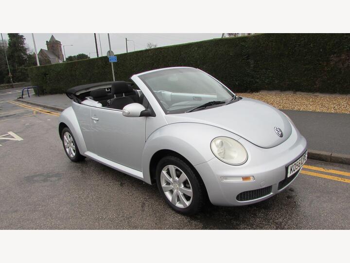 Volkswagen Beetle 1.6 Luna Cabriolet Euro 4 2dr