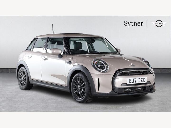 MINI Hatch 1.5 Cooper Classic Steptronic Euro 6 (s/s) 5dr