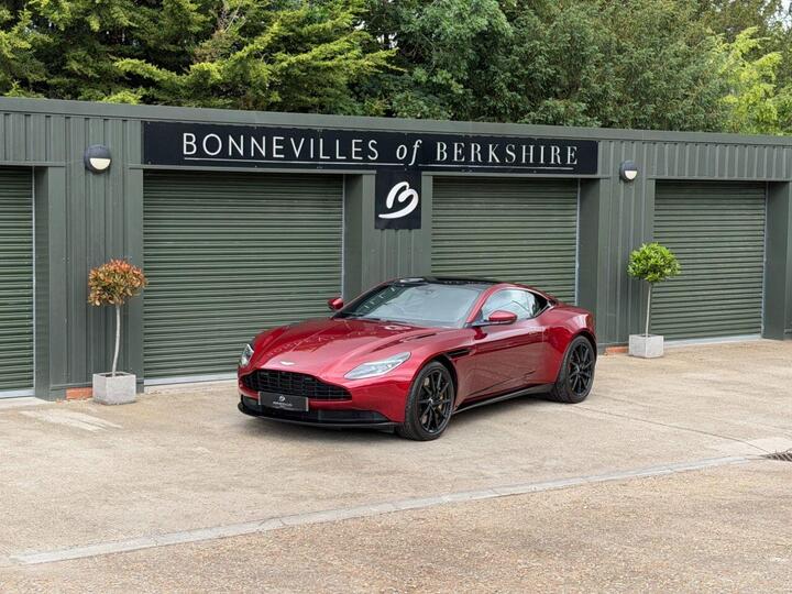 Aston Martin DB11 4.0 V8 Auto Euro 6 (s/s) 2dr