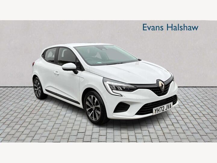 Renault CLIO HATCHBACK 1.0 TCe Iconic Edition Euro 6 (s/s) 5dr Renault CLIO HATCHBACK 1.0 TCe Iconic Edition Euro 6 (s/s) 5dr