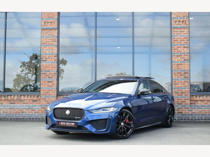 Jaguar XE 2.0 D200 MHEV R-Dynamic Black Auto Euro 6 (s/s) 4dr