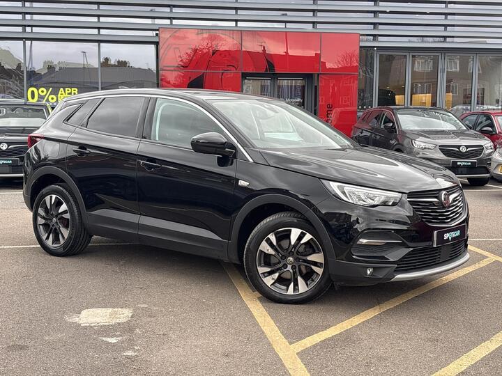Vauxhall Grandland X 1.2 Turbo SRi Nav Euro 6 (s/s) 5dr Vauxhall Grandland X 1.2 Turbo SRi Nav Euro 6 (s/s) 5dr