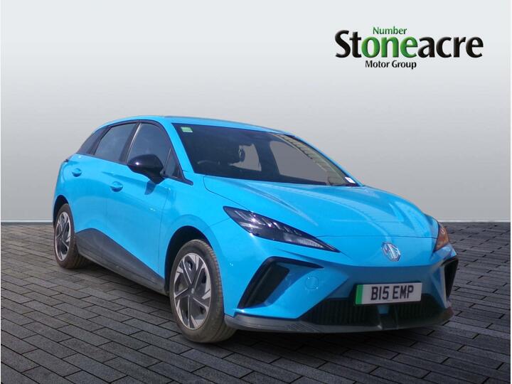 MG MG4 64kWh SE Long Range Auto 5dr