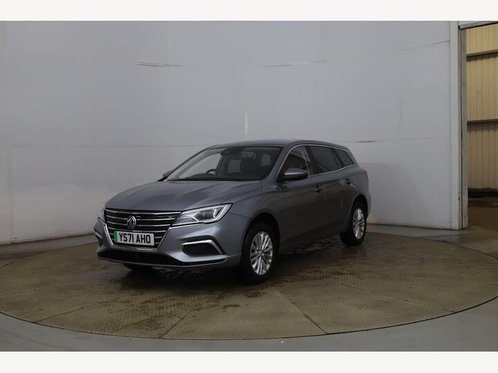 MG MG5 61.1kWh Excite Long Range Auto 5dr