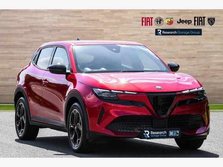 Alfa Romeo Junior 54kWh Elettrica Speciale Auto 5dr