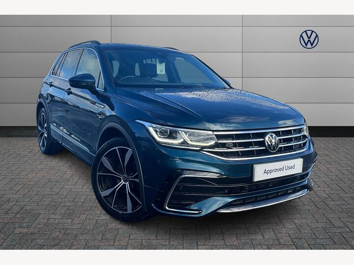 Volkswagen Tiguan 1.5 TSI R-Line DSG Euro 6 (s/s) 5dr Volkswagen Tiguan 1.5 TSI R-Line DSG Euro 6 (s/s) 5dr