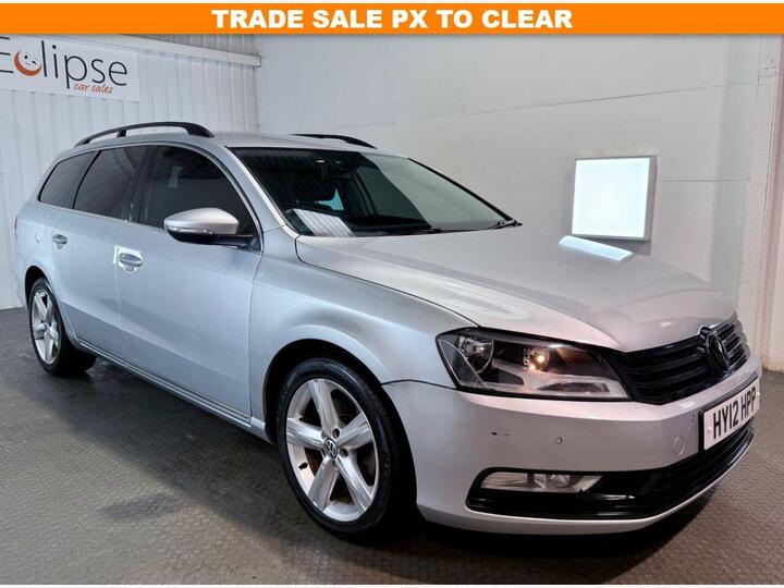 Volkswagen PASSAT 2.0 TDI BlueMotion Tech SE DSG Euro 5 (s/s) 5dr Volkswagen PASSAT 2.0 TDI BlueMotion Tech SE DSG Euro 5 (s/s) 5dr
